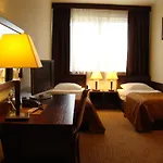 Hotel Azalia & Niepołomice