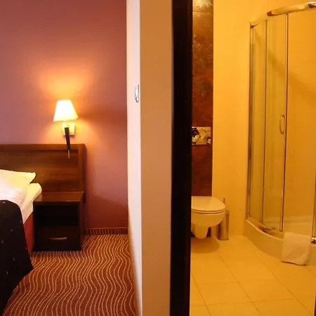 Hotel Azalia & Niepolomice