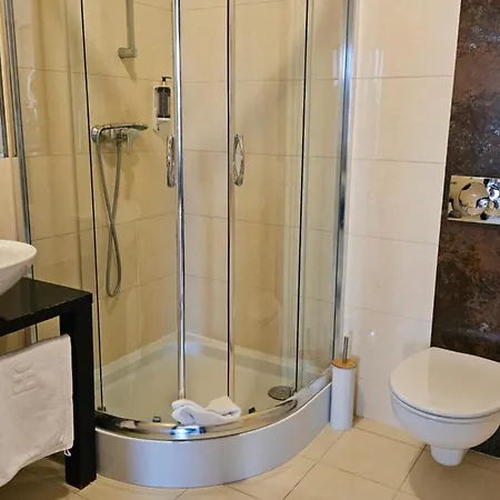 Azalia & Hotel Niepolomice