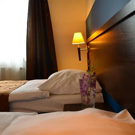 Hotel Azalia & Niepolomice