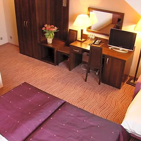 Hotel Azalia &