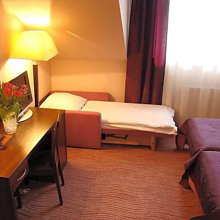 Azalia & Hotel Niepołomice