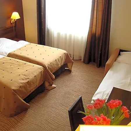 Azalia & Hotel