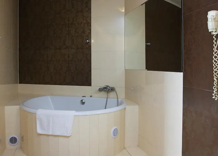 호텔 Azalia & 니푸미체