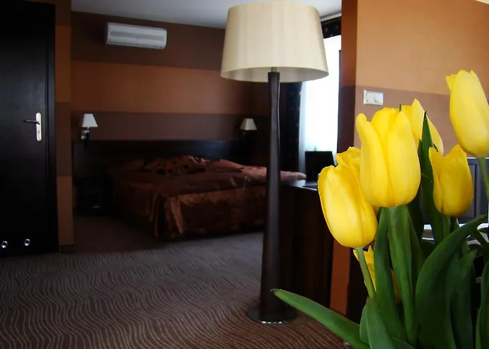 Azalia & Niepołomice